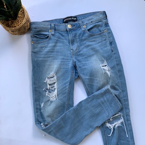 ⚡️$10 JEANS SALE⚡️Express Girlfriend Jeans Distressed Sz 0